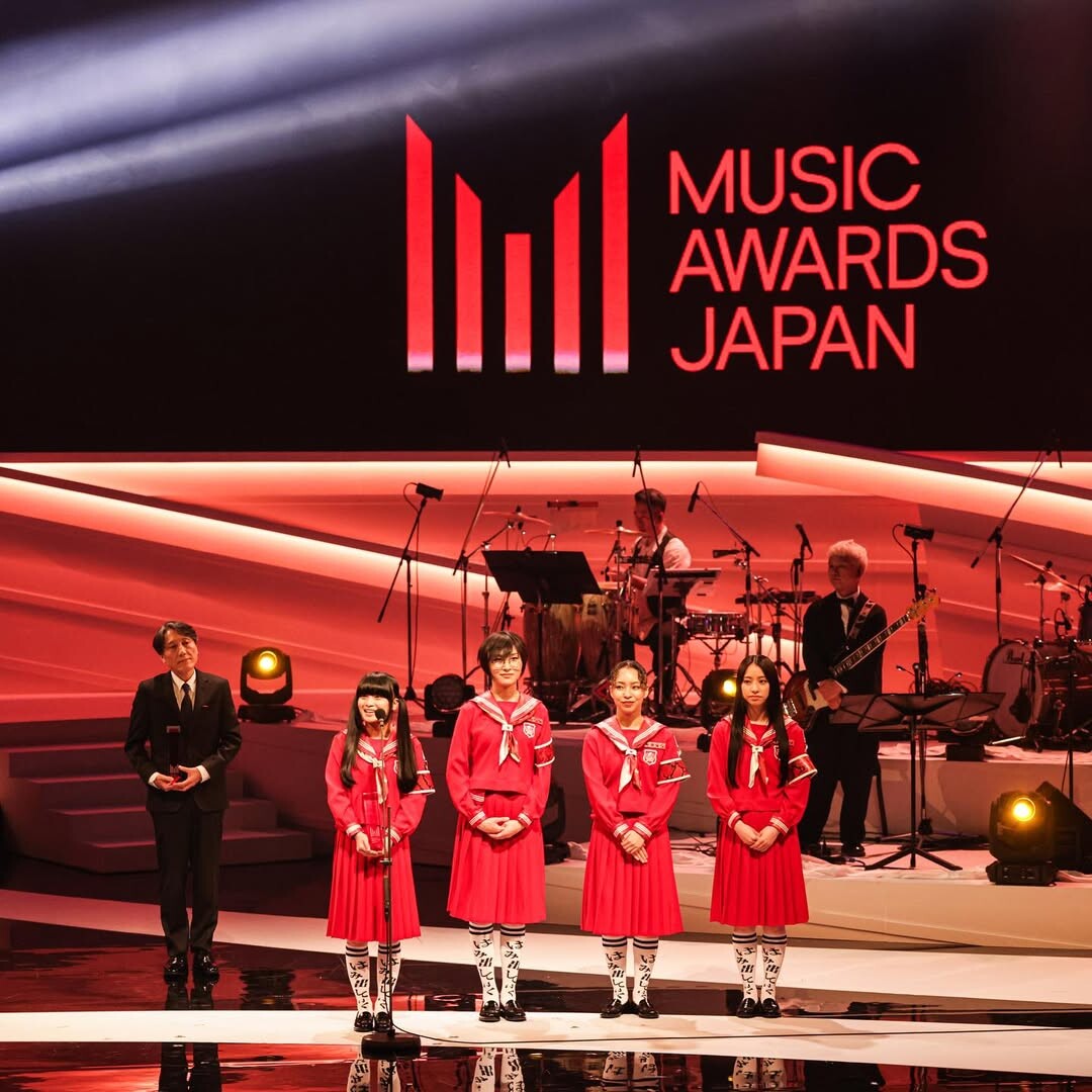 https://s3.radikal.cloud/2025/10/22/MUSIC-AWARDS-JAPAN-2025-Premiere-Ceremony1e7e8c97fd488ad78.jpg